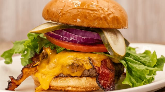 Bacon Cheeseburger.